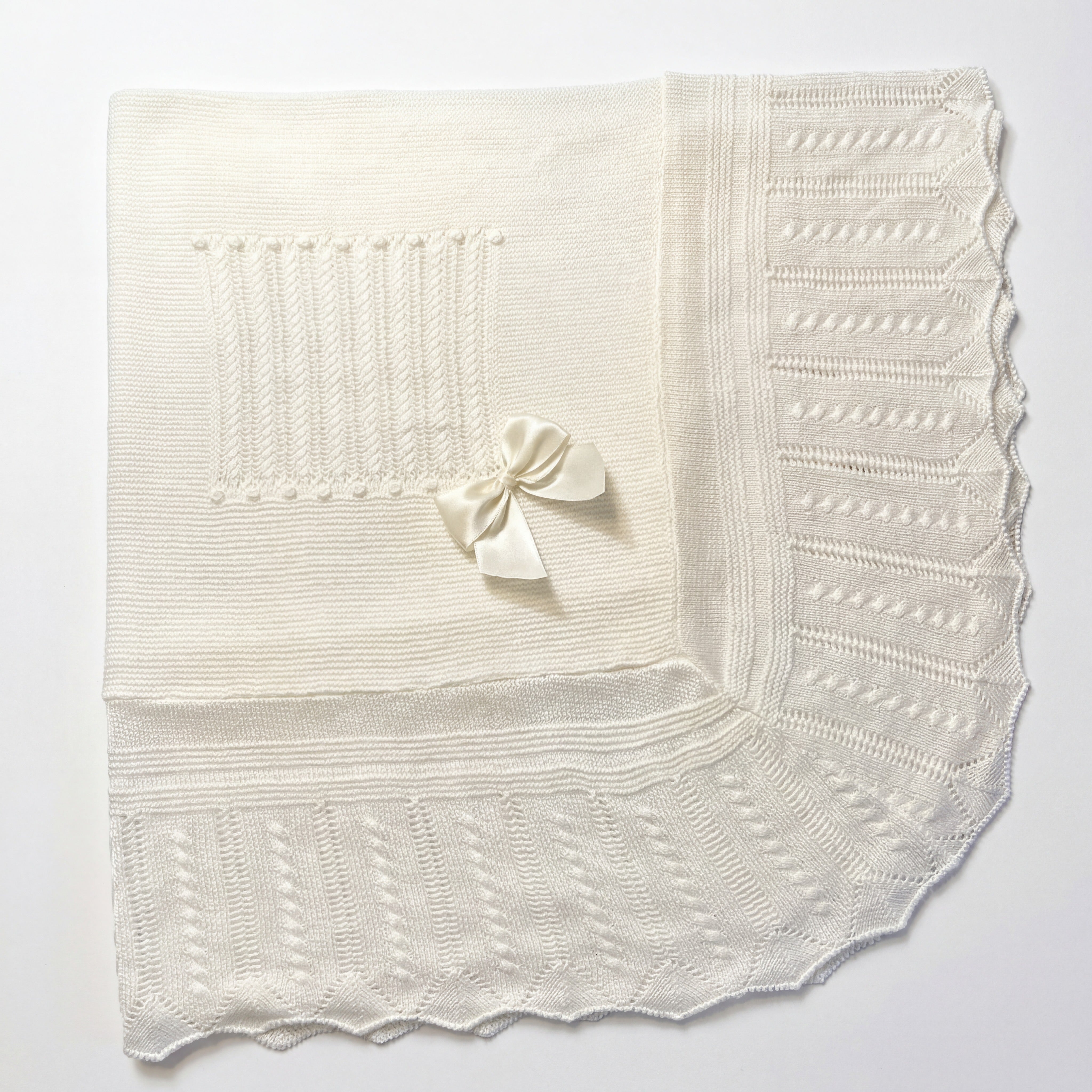 Baby White Stripes With Bow Blanket — AGÜ Baby Spanish baby clothes