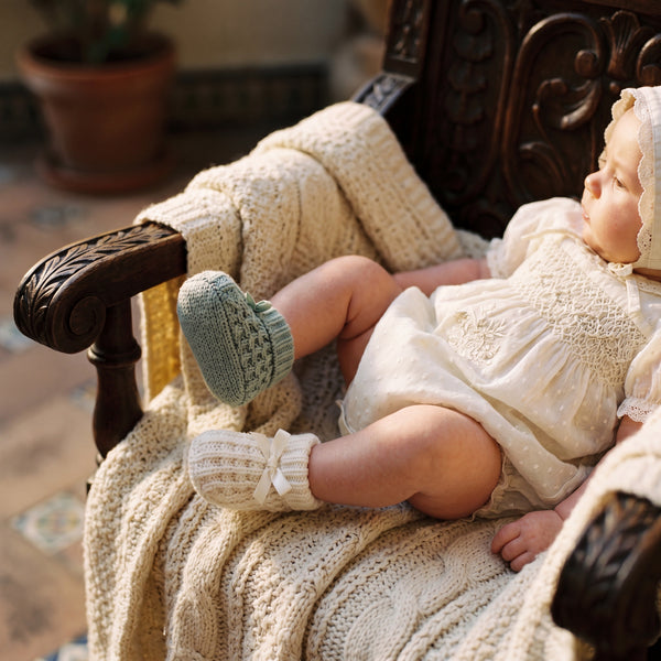 Boys Shoes Knitted with Ribbon Bow One Size — view 2 — handcrafted in Spain — AGÜ Baby