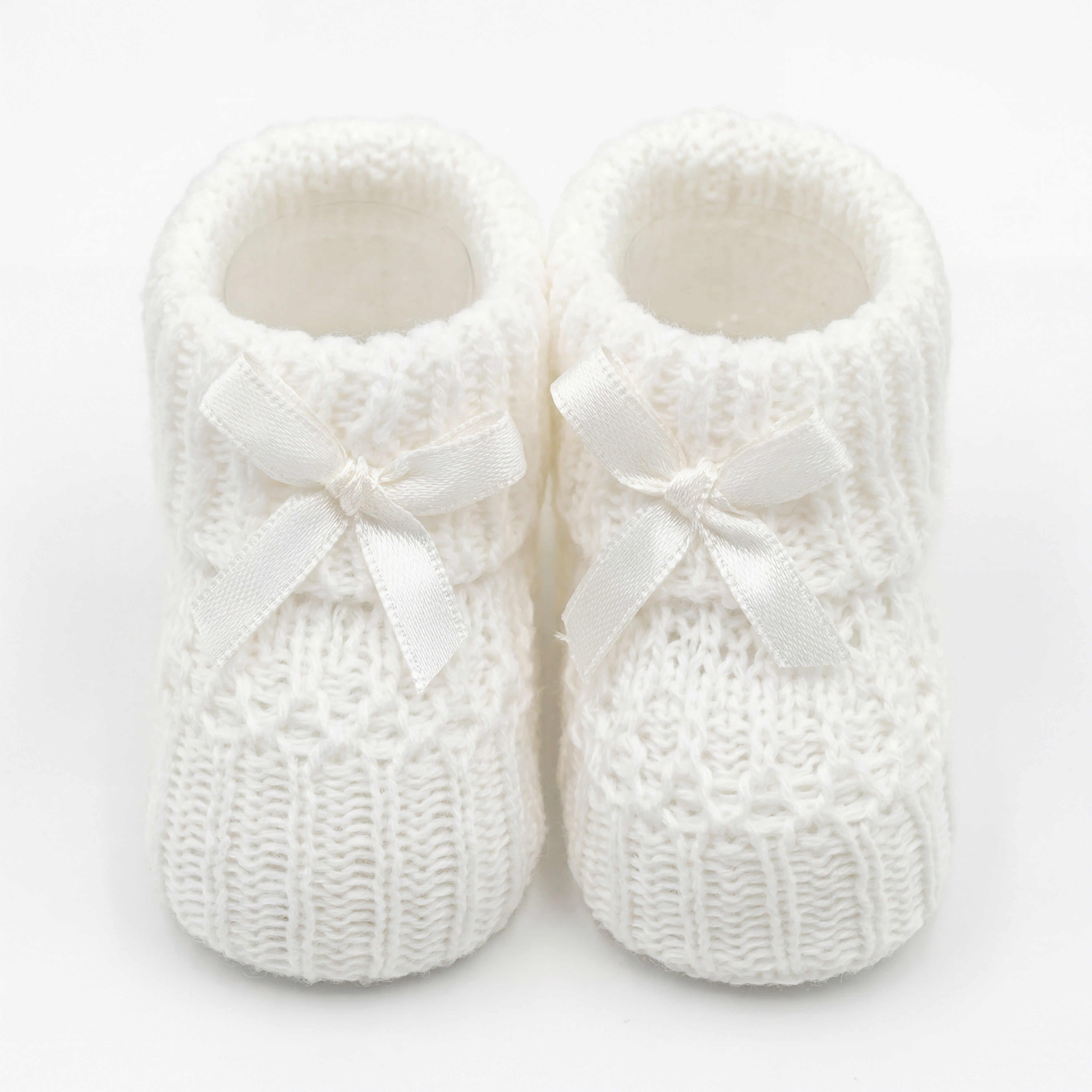 Girls Shoes Knitted with Ribbon Bow One Size — view 4 — handcrafted in Spain — AGÜ Baby