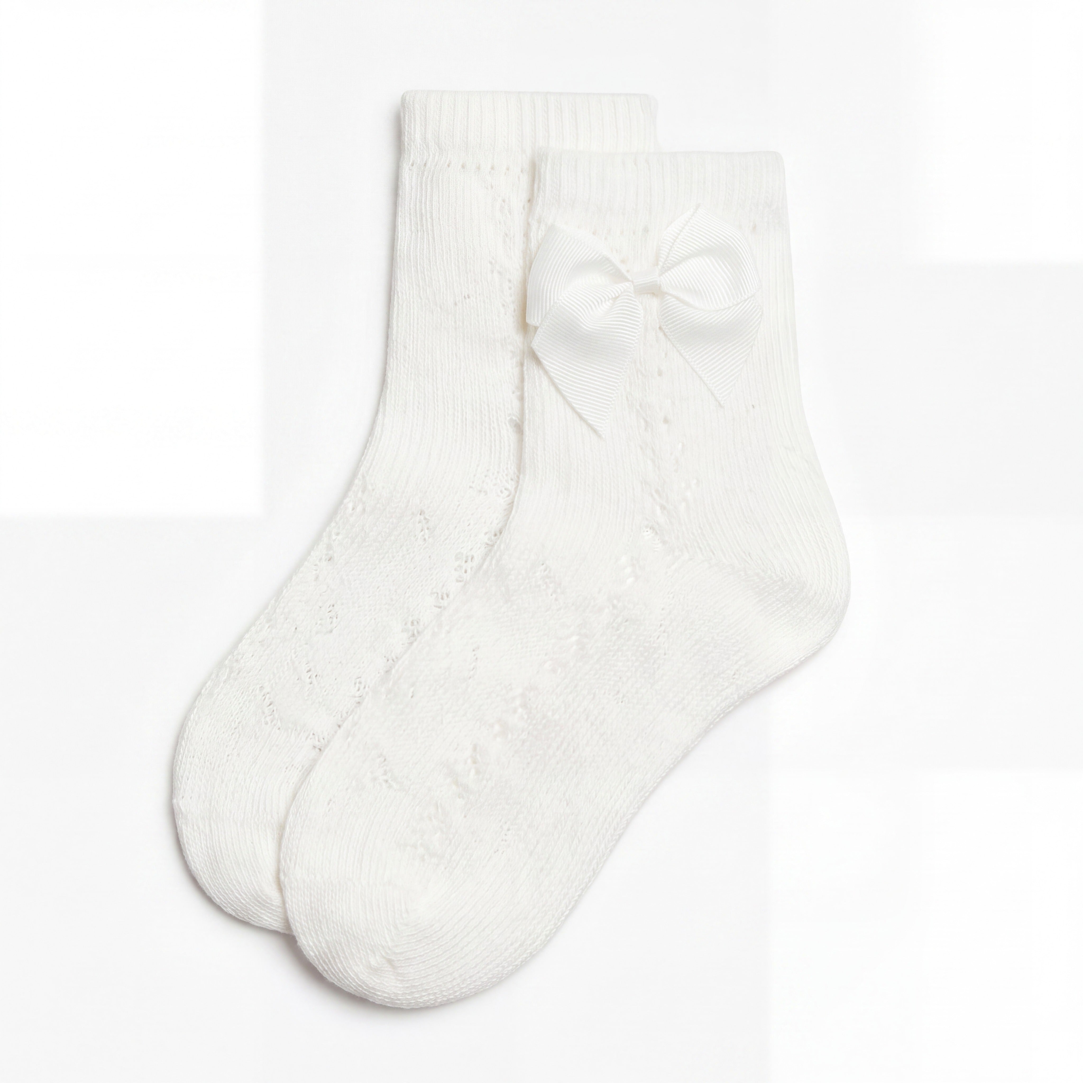 Girls Vanilla Perforated Socks with Bow — AGÜ Baby Spanish baby clothes