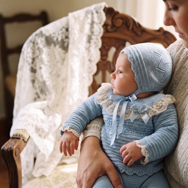 Newborn Light Blue with Lace Bow Set 3 Pieces — view 2 — handcrafted in Spain — AGÜ Baby