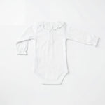 White Body Plumeti with Collar — view 3 — handcrafted in Spain — AGÜ Baby